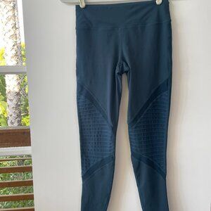 Mono B Ribbed Burnout Mesh Contrast Leggings in Green, Back Zipper Pocket, Small